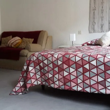 Location Antonin 아파트