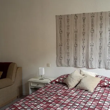 Location Antonin 아파트